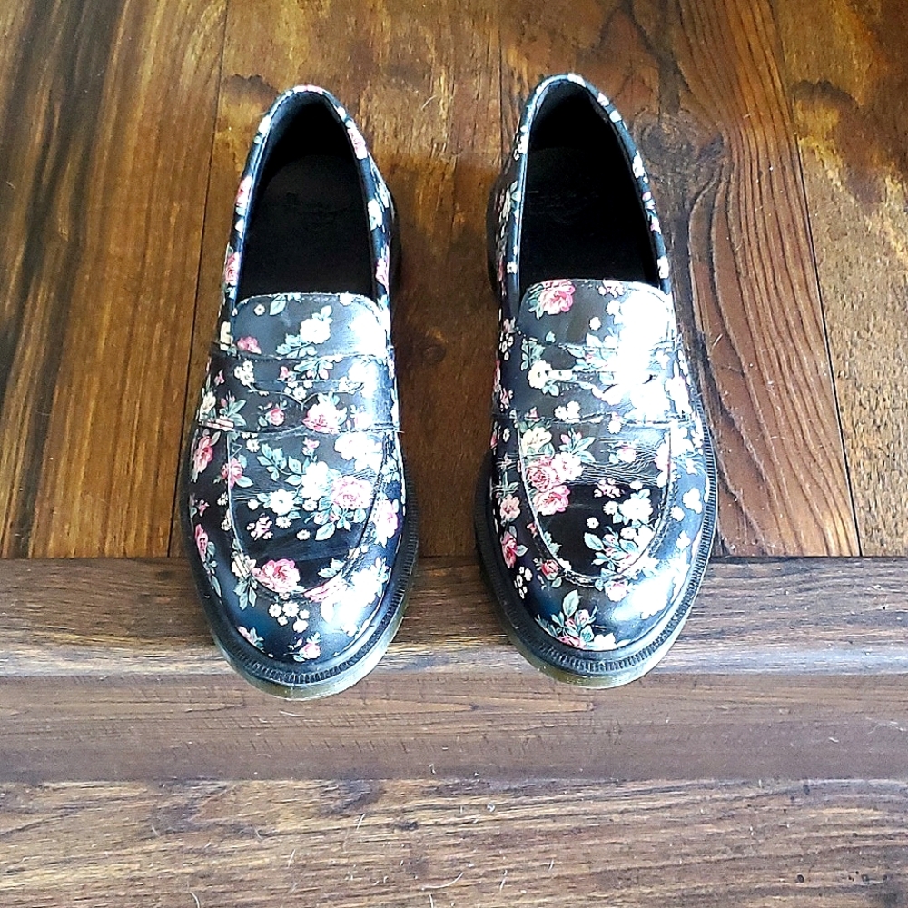 DR.MARTENS Addy Floral Loafer, Size 9/41